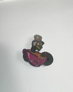 Malice in Wonderland Mad Snake Pin