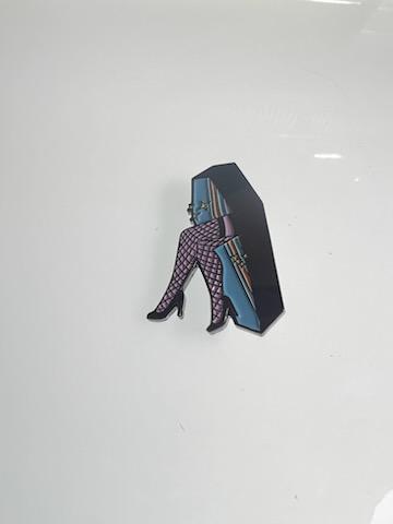 Coffin Fishnet Sexy Legs Pin